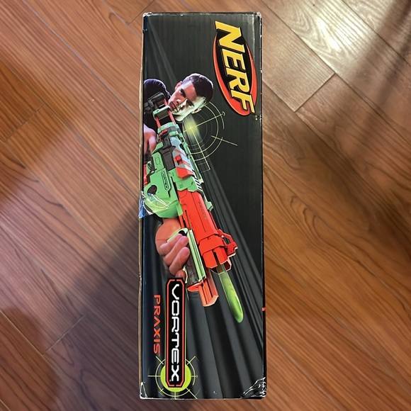 🎄Nerf Vortex Praxis Sonic Green Blaster Gun 10 Disce Pump Action ~ New - Picture 3 of 12